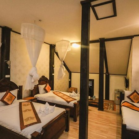 Ananta Hotel Luangprabang Luaran gambar