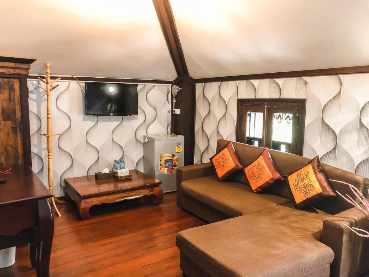 Ananta Hotel Luangprabang Luaran gambar