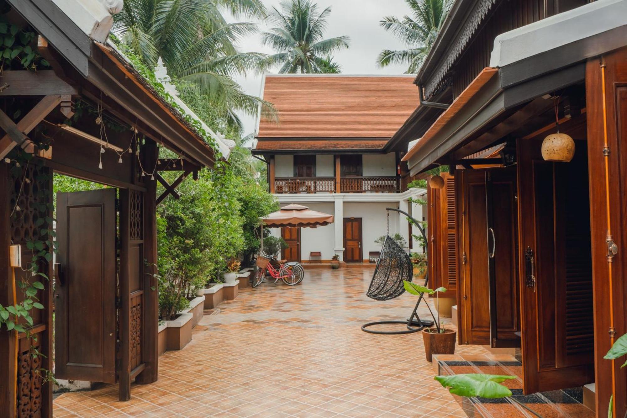 Ananta Hotel Luangprabang Luaran gambar